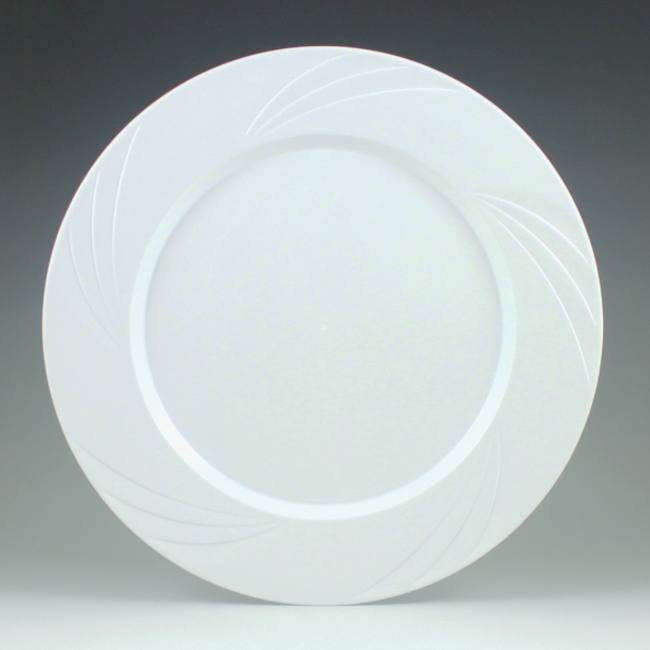 White Newbury 10-3/4-inch Heavy Duty Elegant Plastic Plates: Party